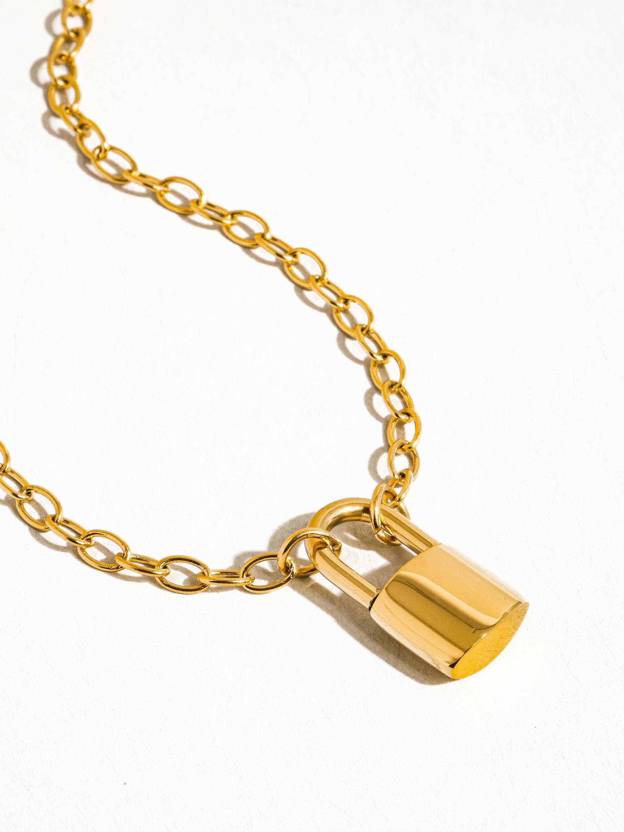 Diana Lock Chain Necklace