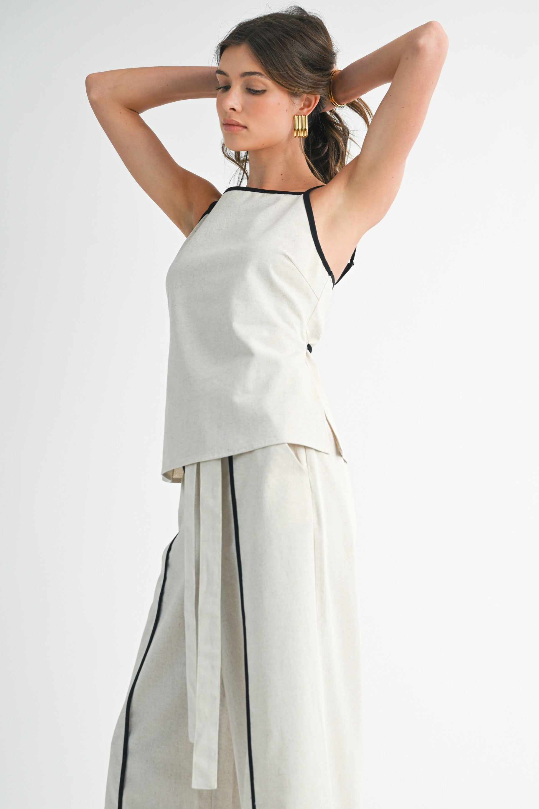 Corinne Contrast Linen Top
