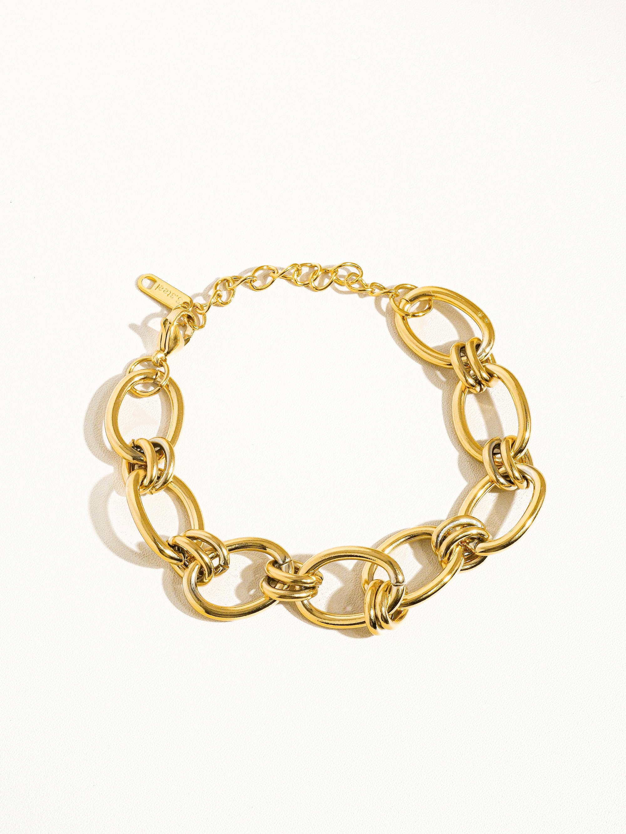 Alessia Bold Chain Bracelet