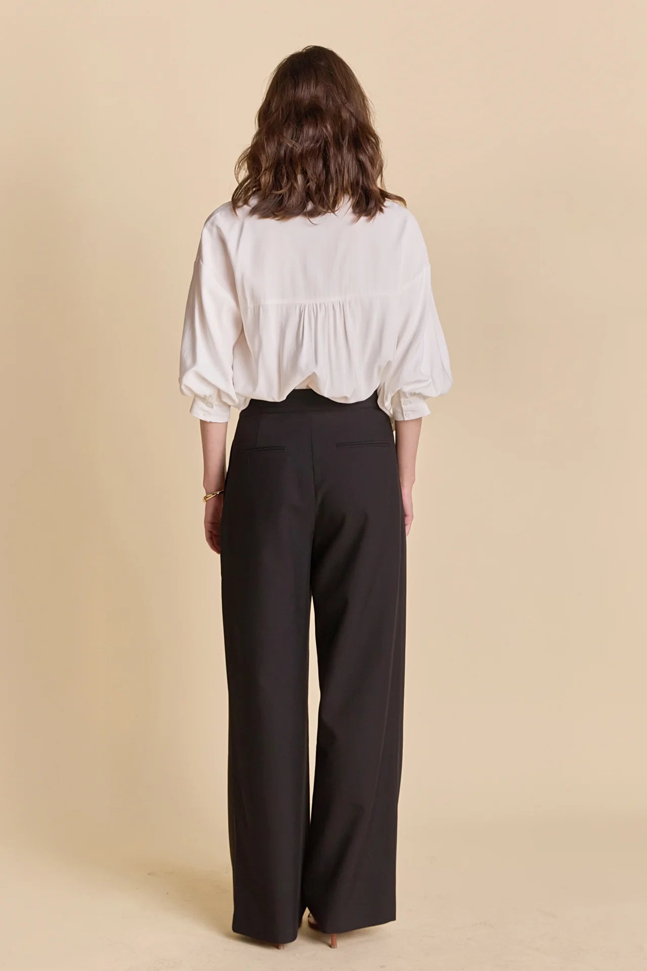 Léon Mid Rise Pleated Wide Leg Trousers
