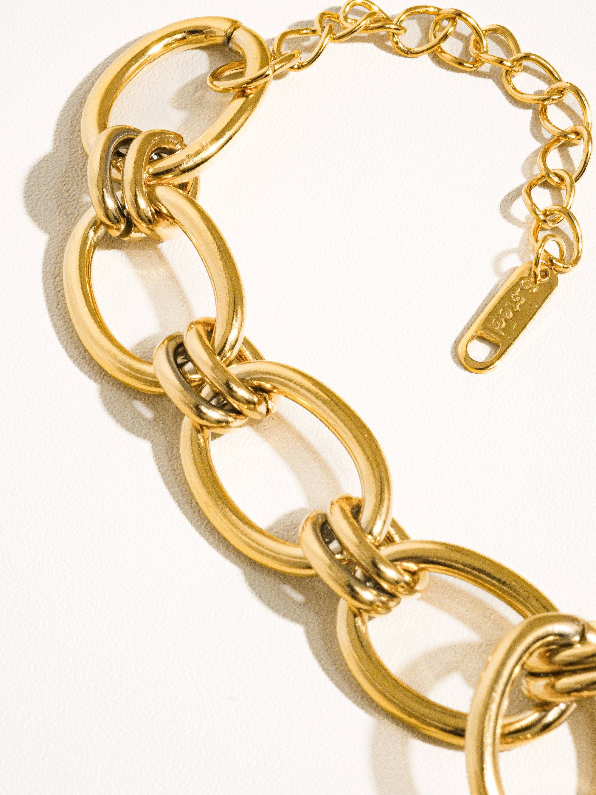 Alessia Bold Chain Bracelet