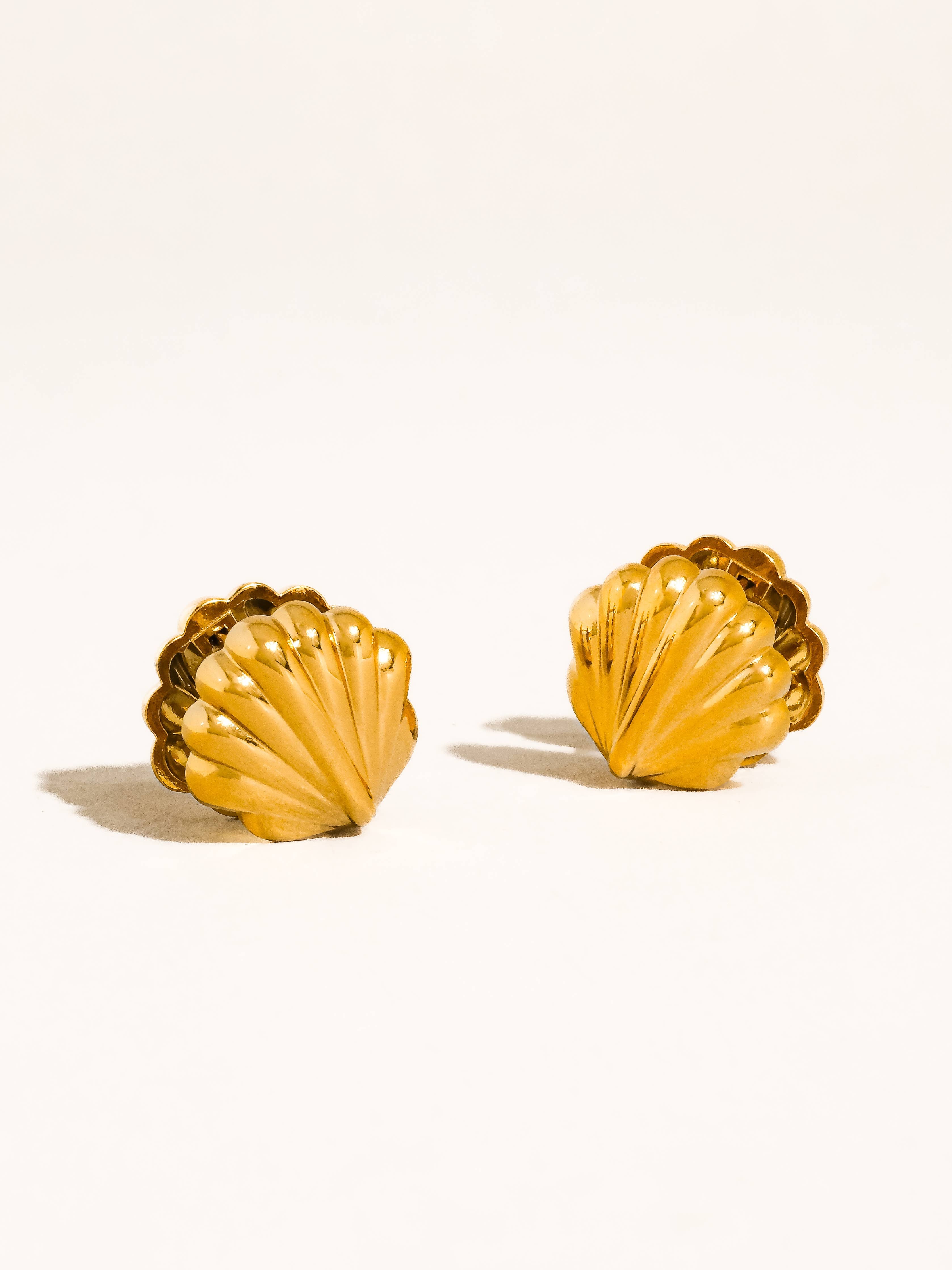 Lorelai Shell Earrings