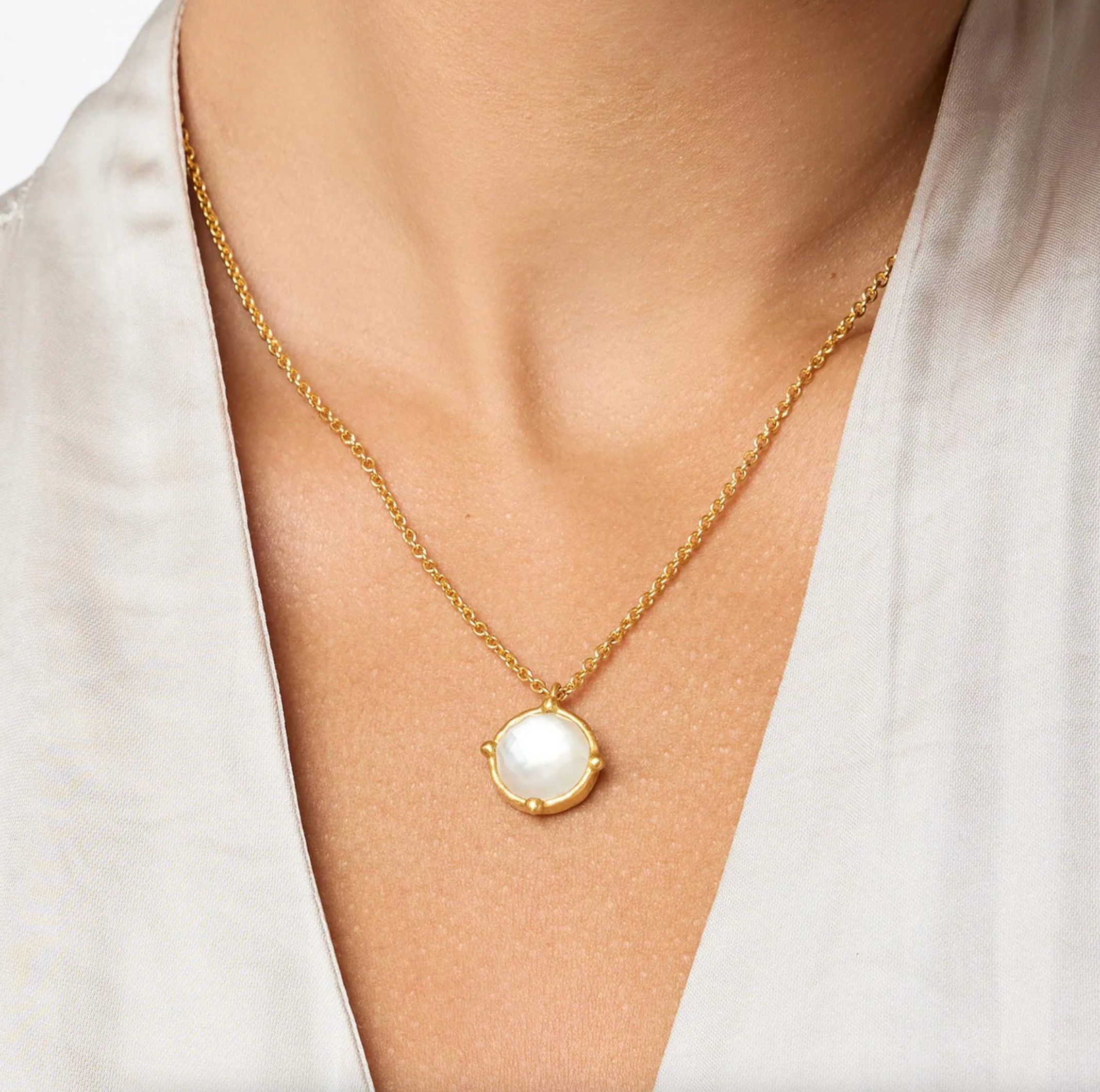 Honeybee Solitaire Necklace Iridescent Clear Crystal