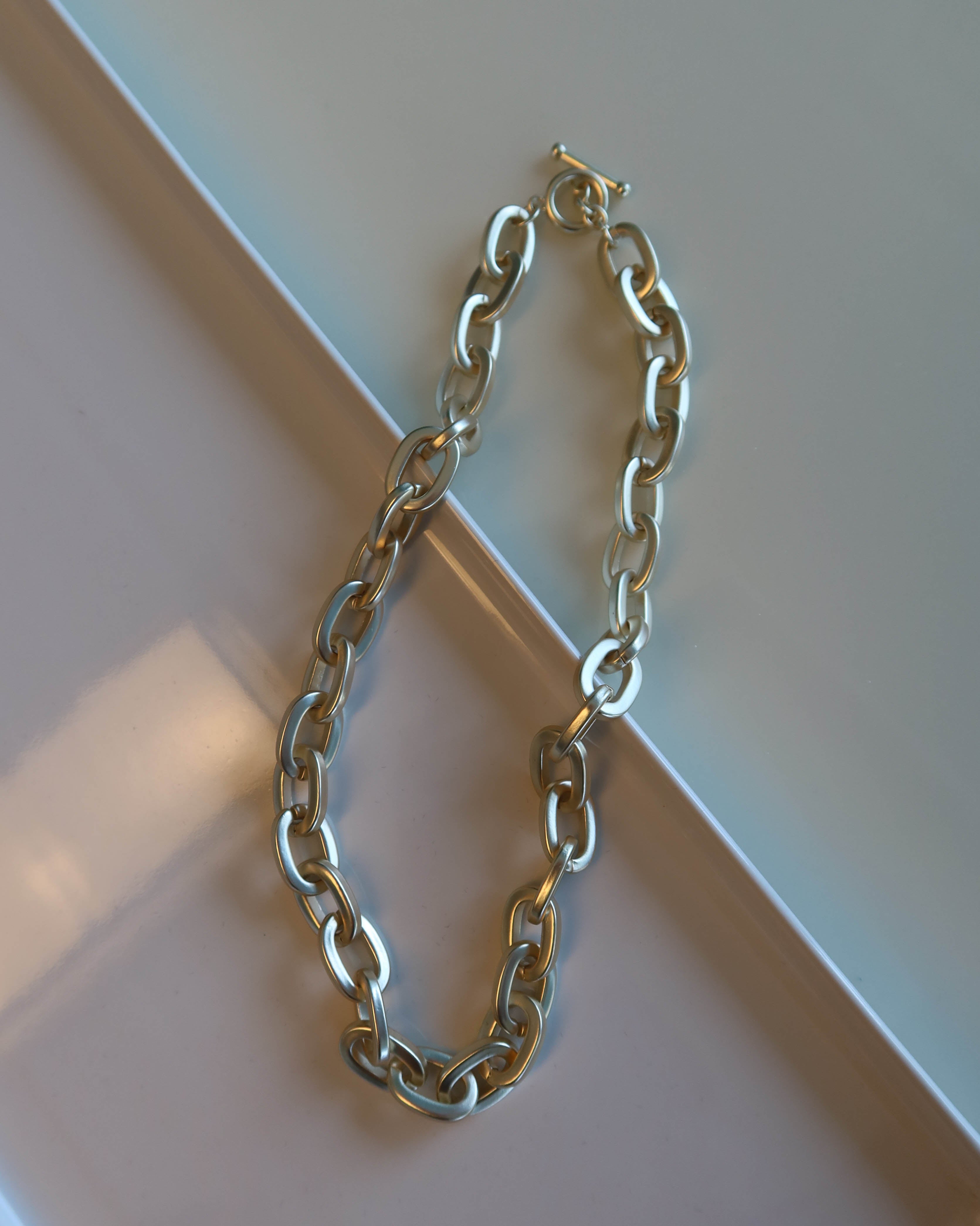 Matte Oval Link Necklace
