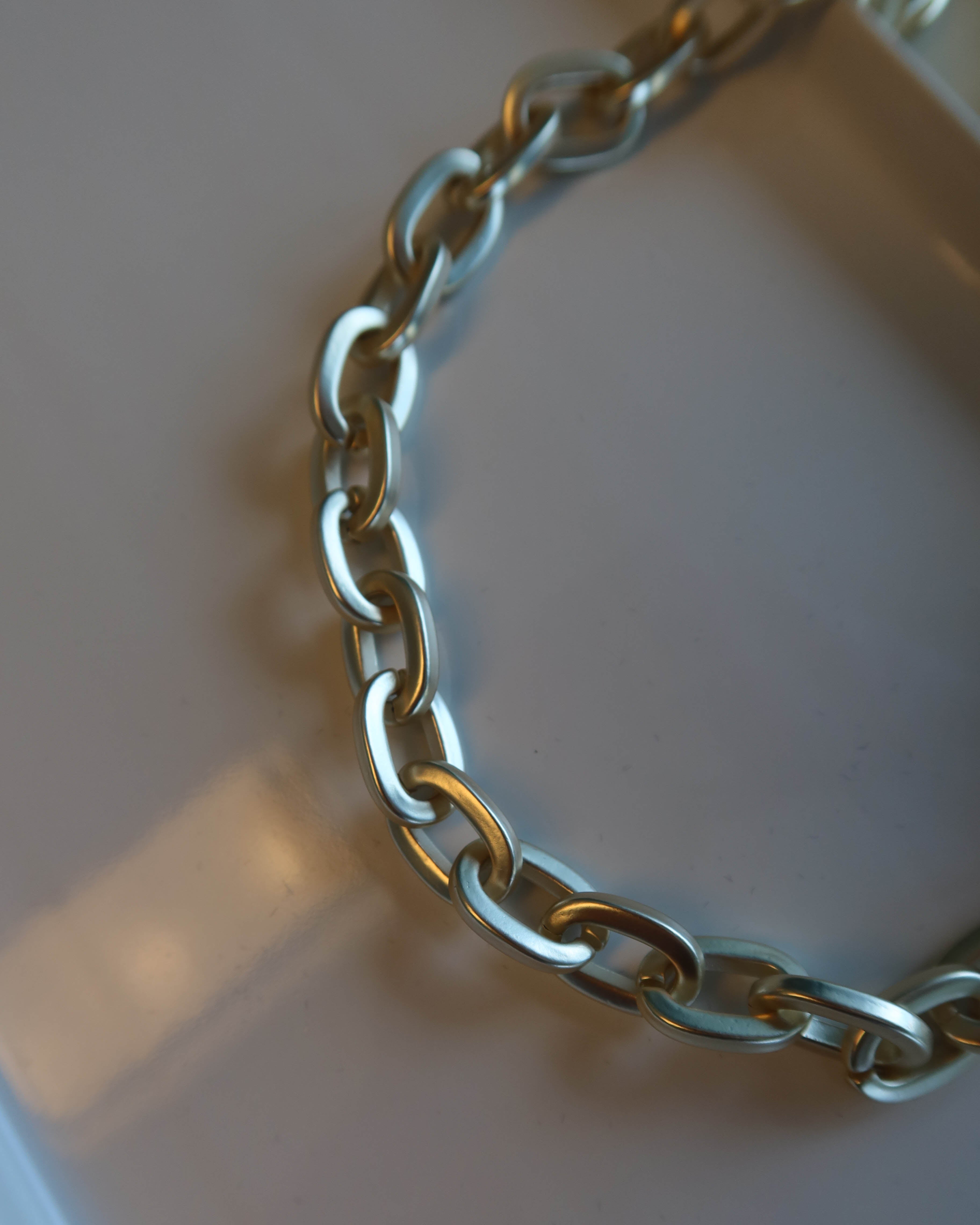 Matte Oval Link Necklace