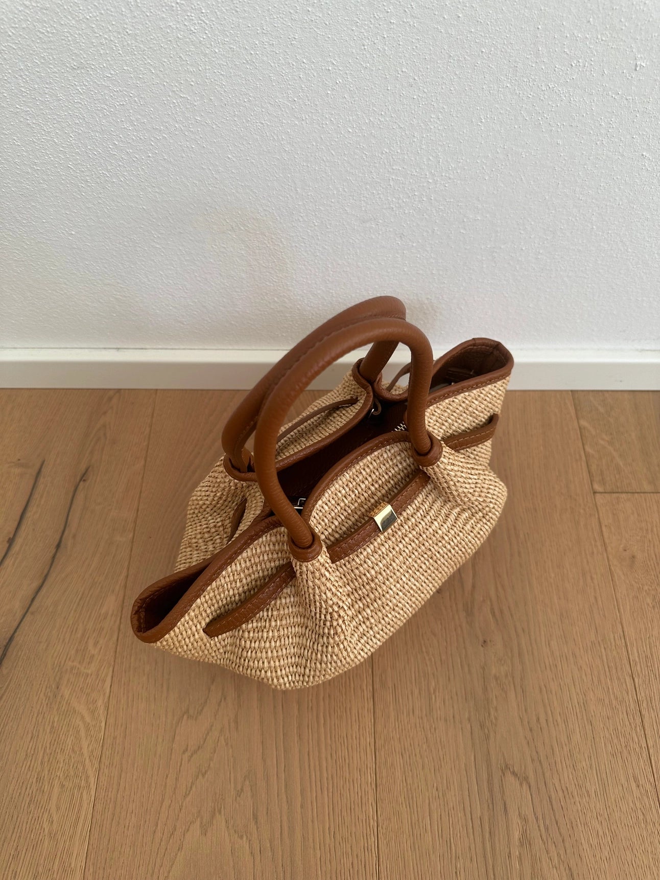 Nayeli Raffia and Genuine Leather Bag