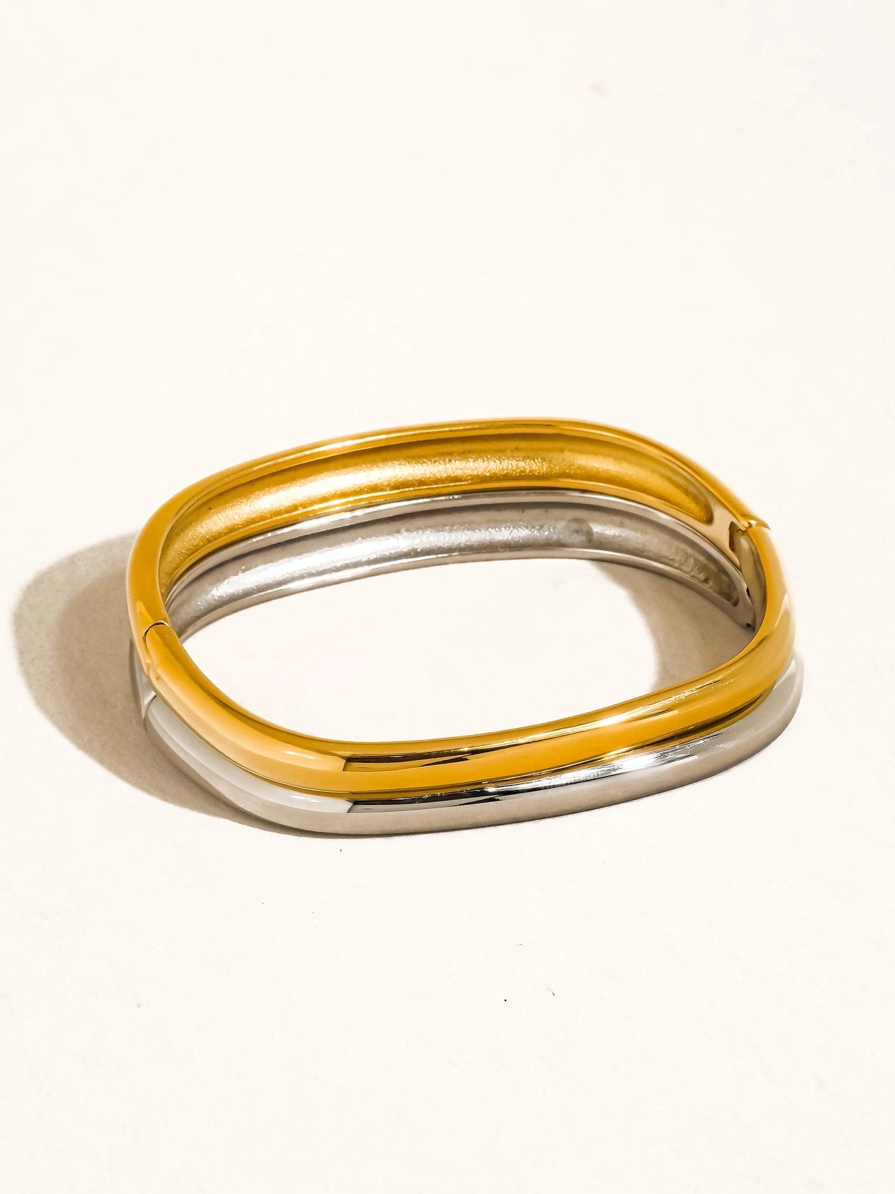 Kenzie Classic Bangle