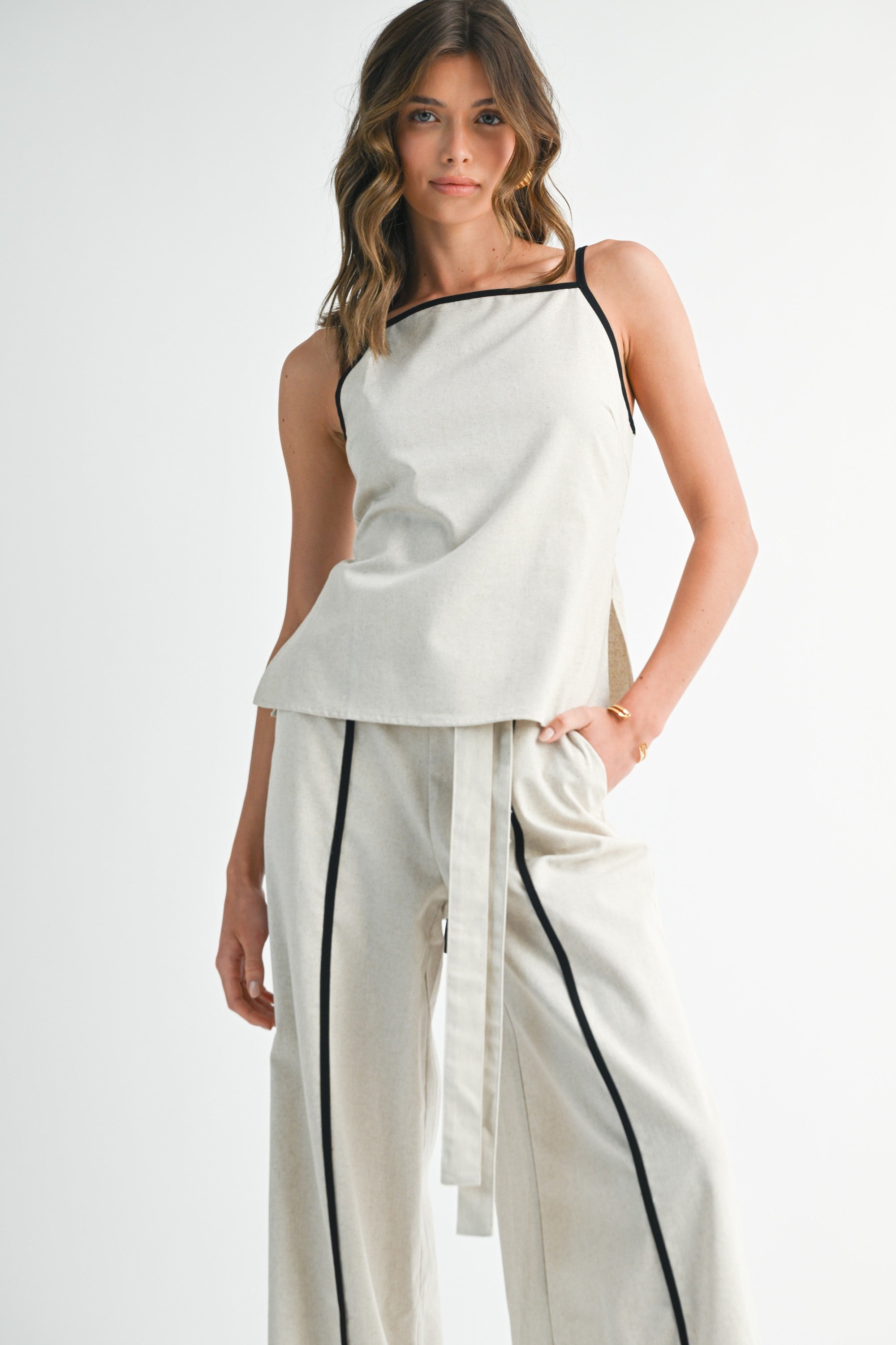 Corinne Contrast Linen Top