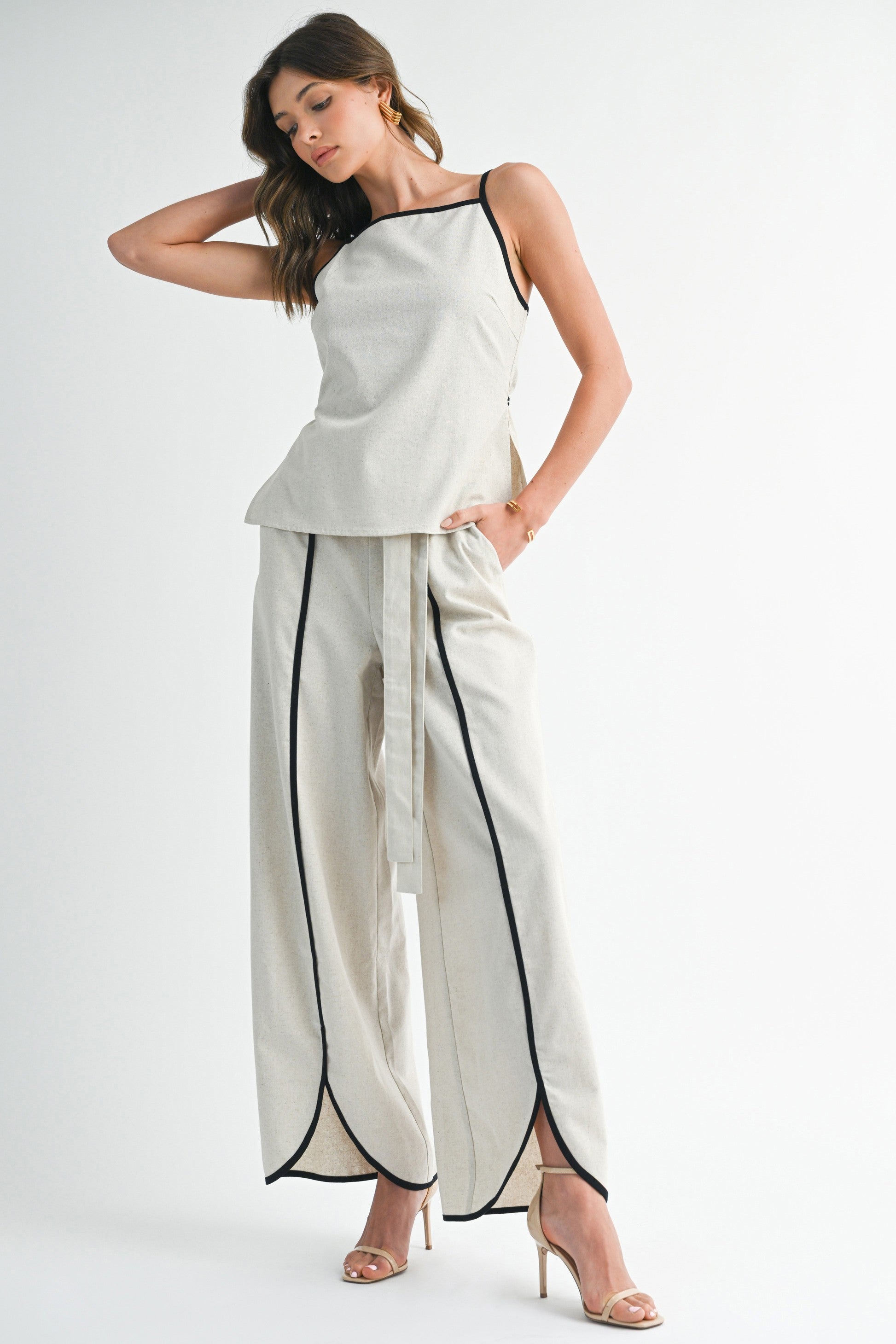 Corinne Contrast Linen Top