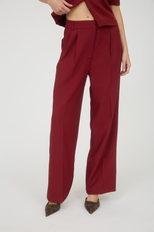 Maren Pleated Wide Leg Trousers in Burgundy