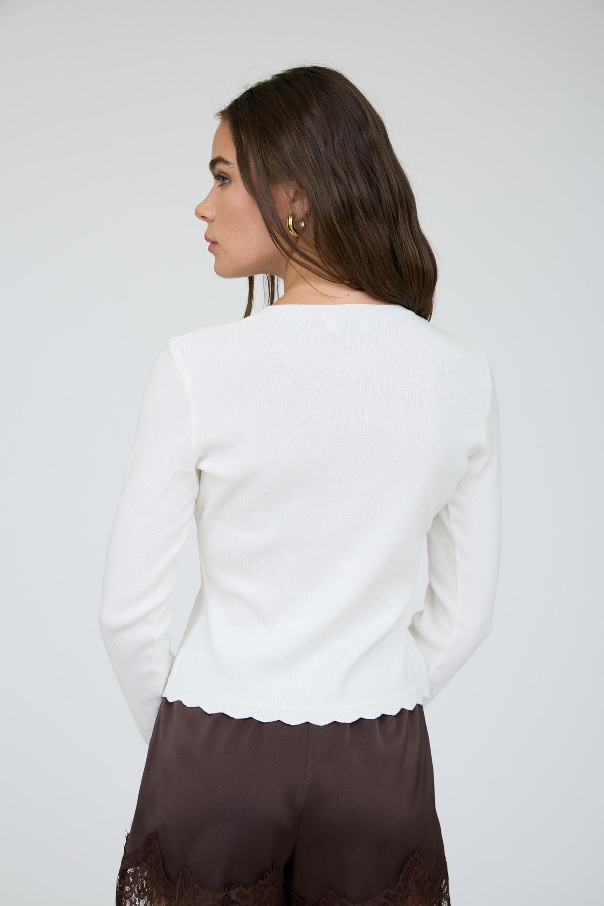 Madeline Scalloped Long Sleeve Knit Cardigan in Ivory