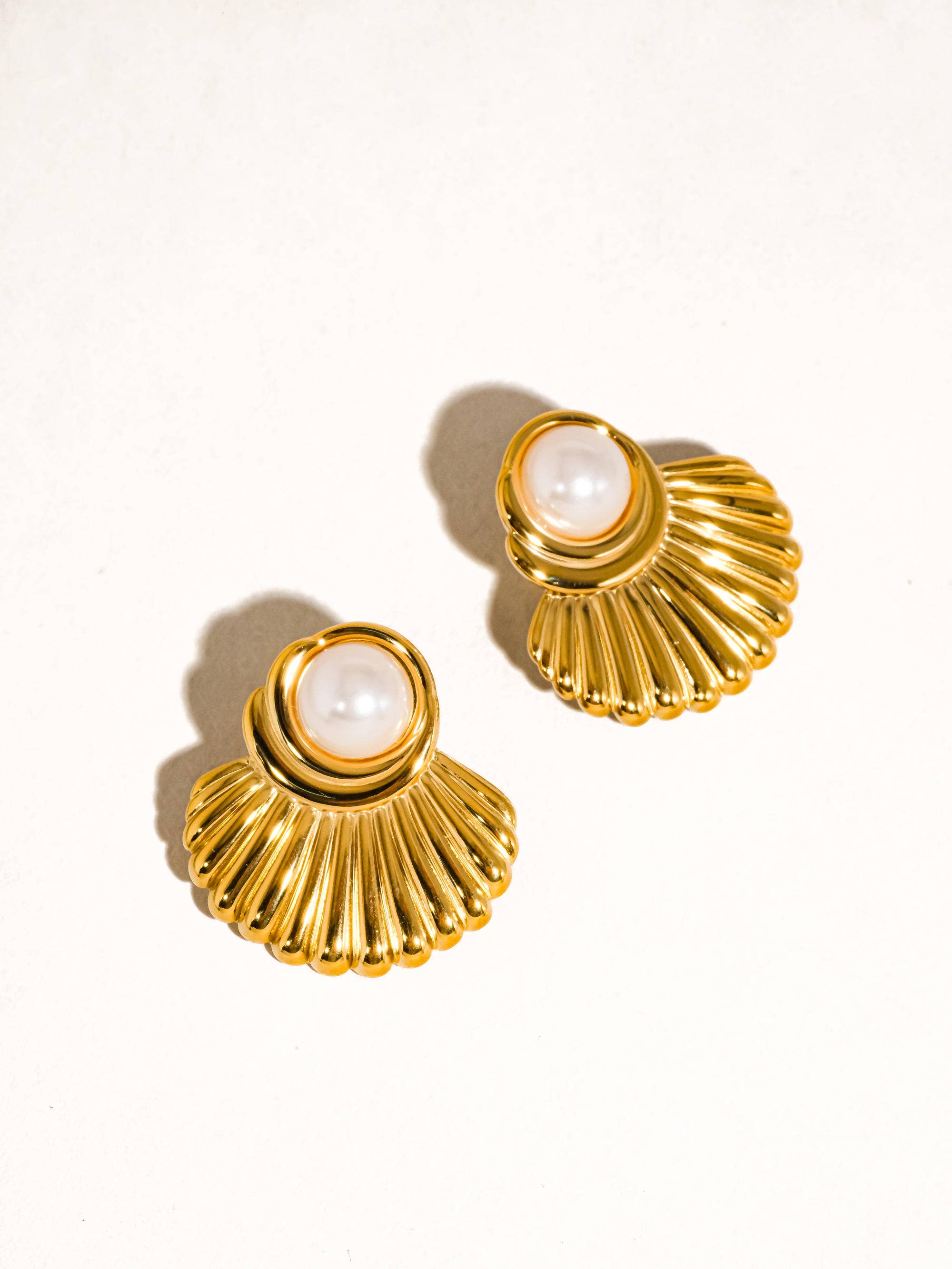 Isla Shell Statement Earring with Pearl Accents