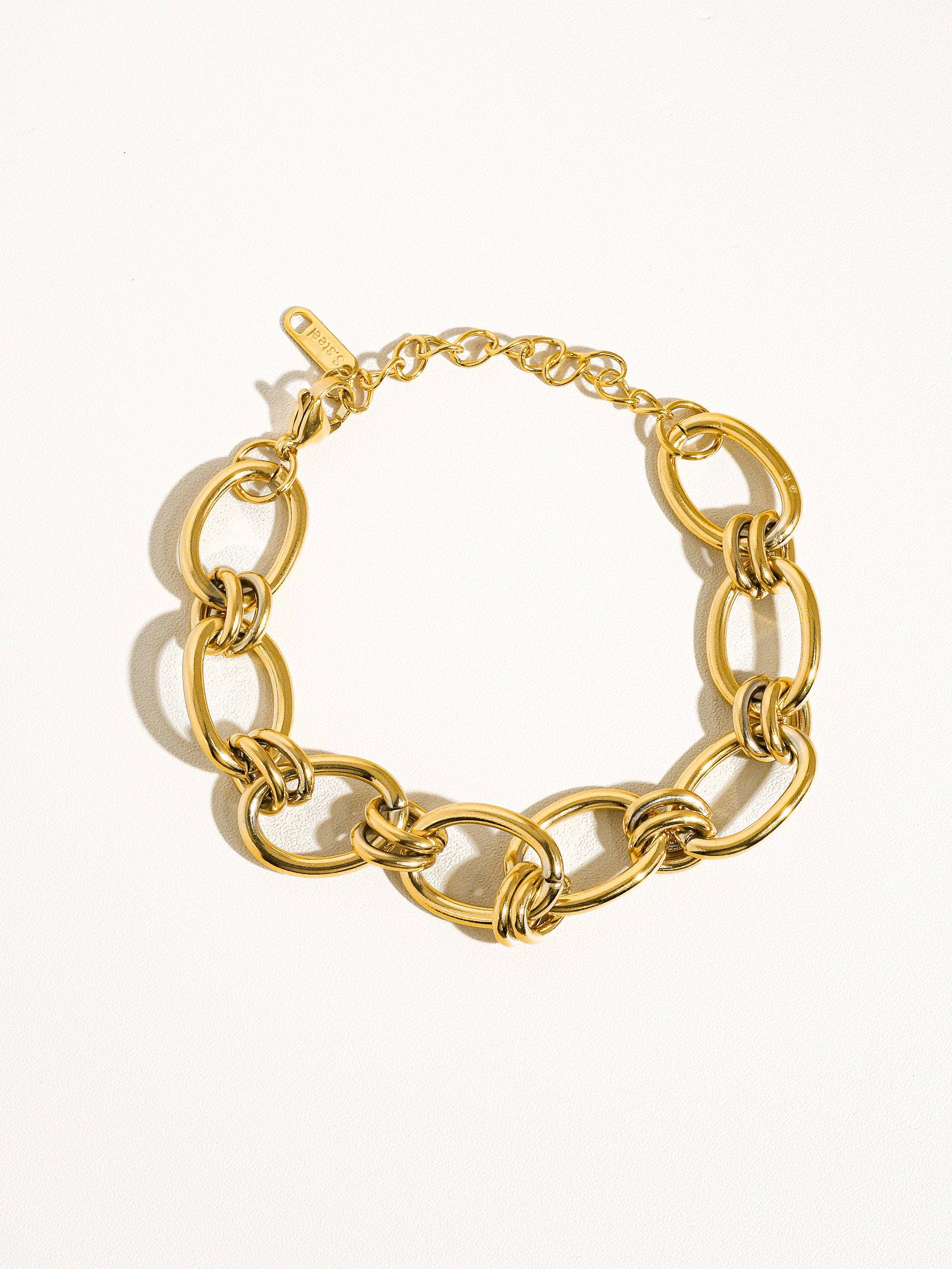 Alessia Bold Chain Bracelet