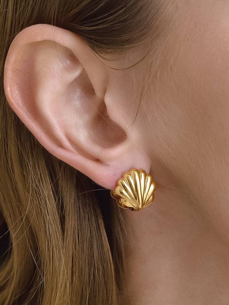 Lorelai Shell Earrings