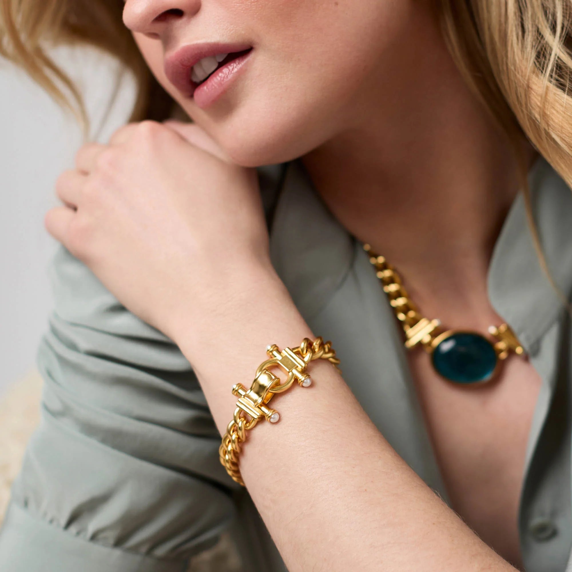 Dolce Statement Necklace Iridescent Clear Crystal