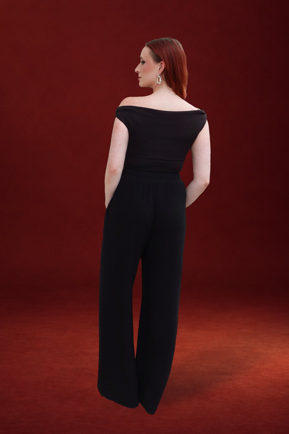 Jamie Off Shoulder Ruched Top in Black