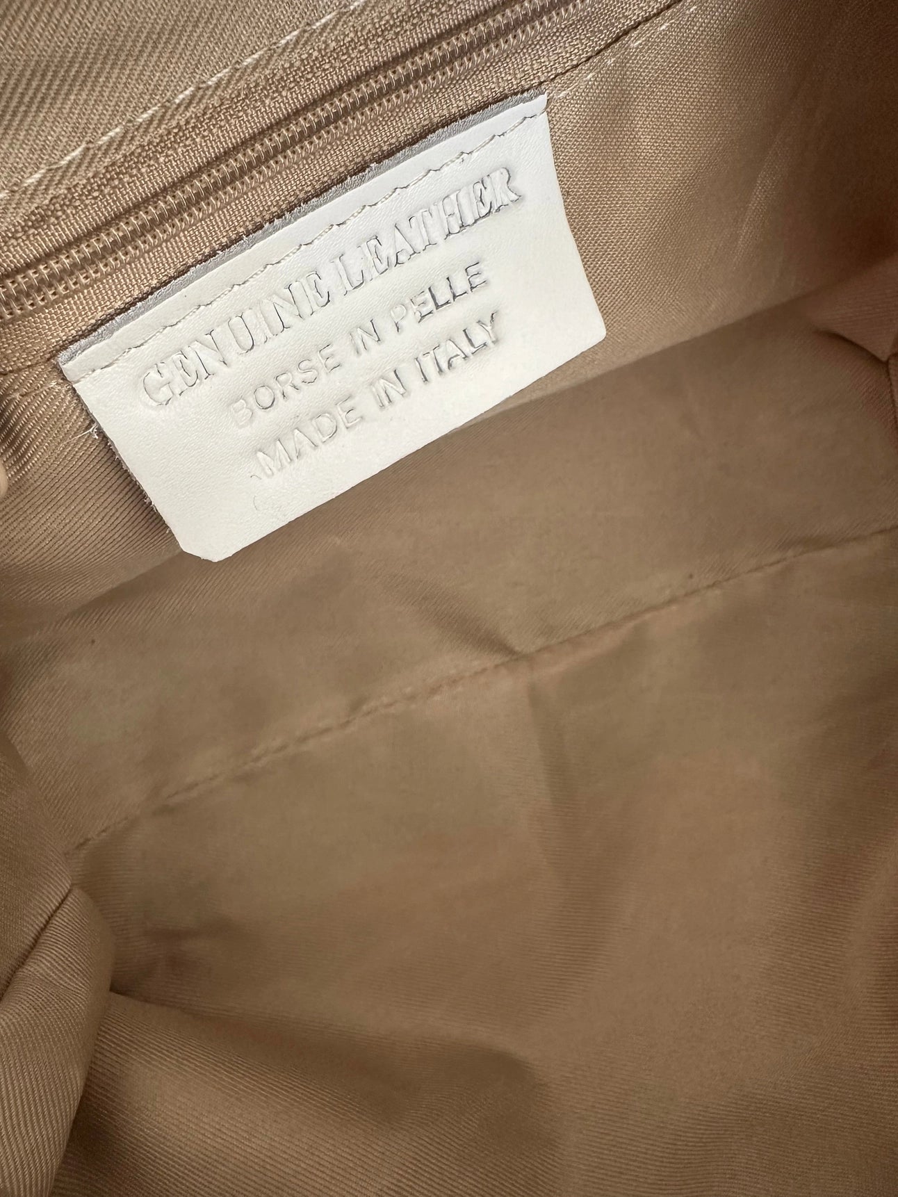 Nayeli Raffia and Genuine Leather Bag