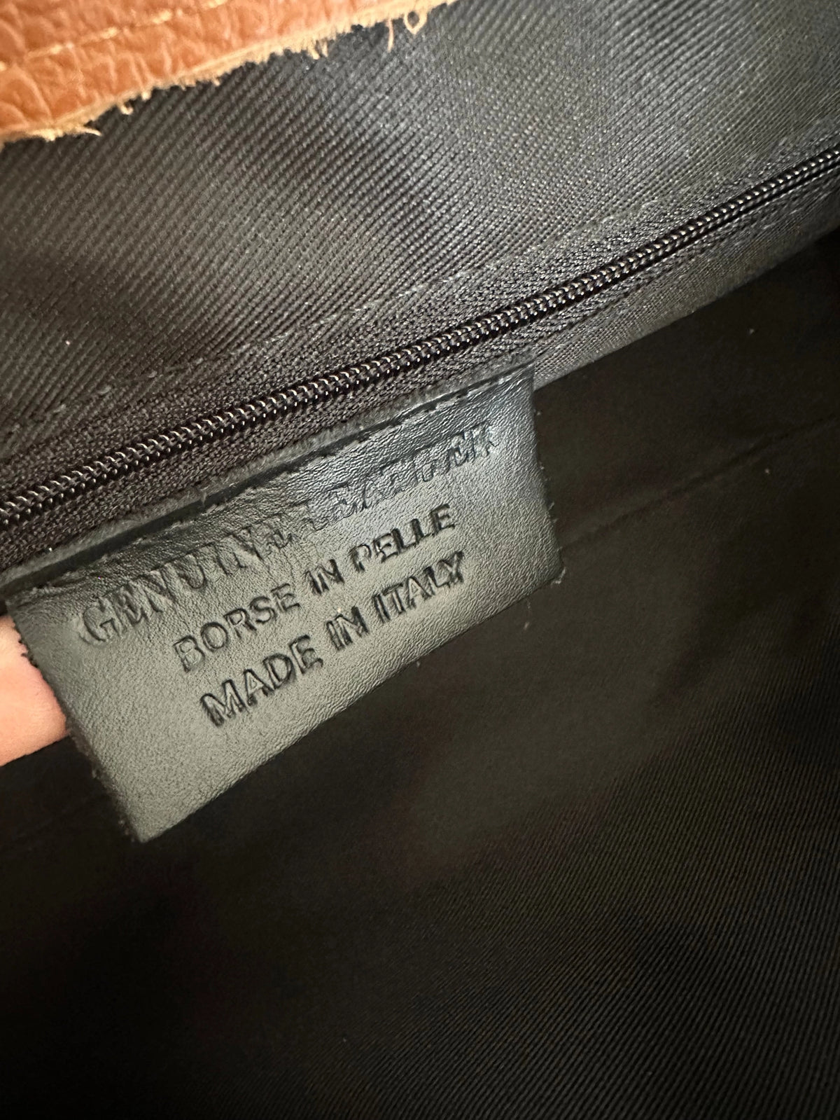 Annaliese Shoulder Bag