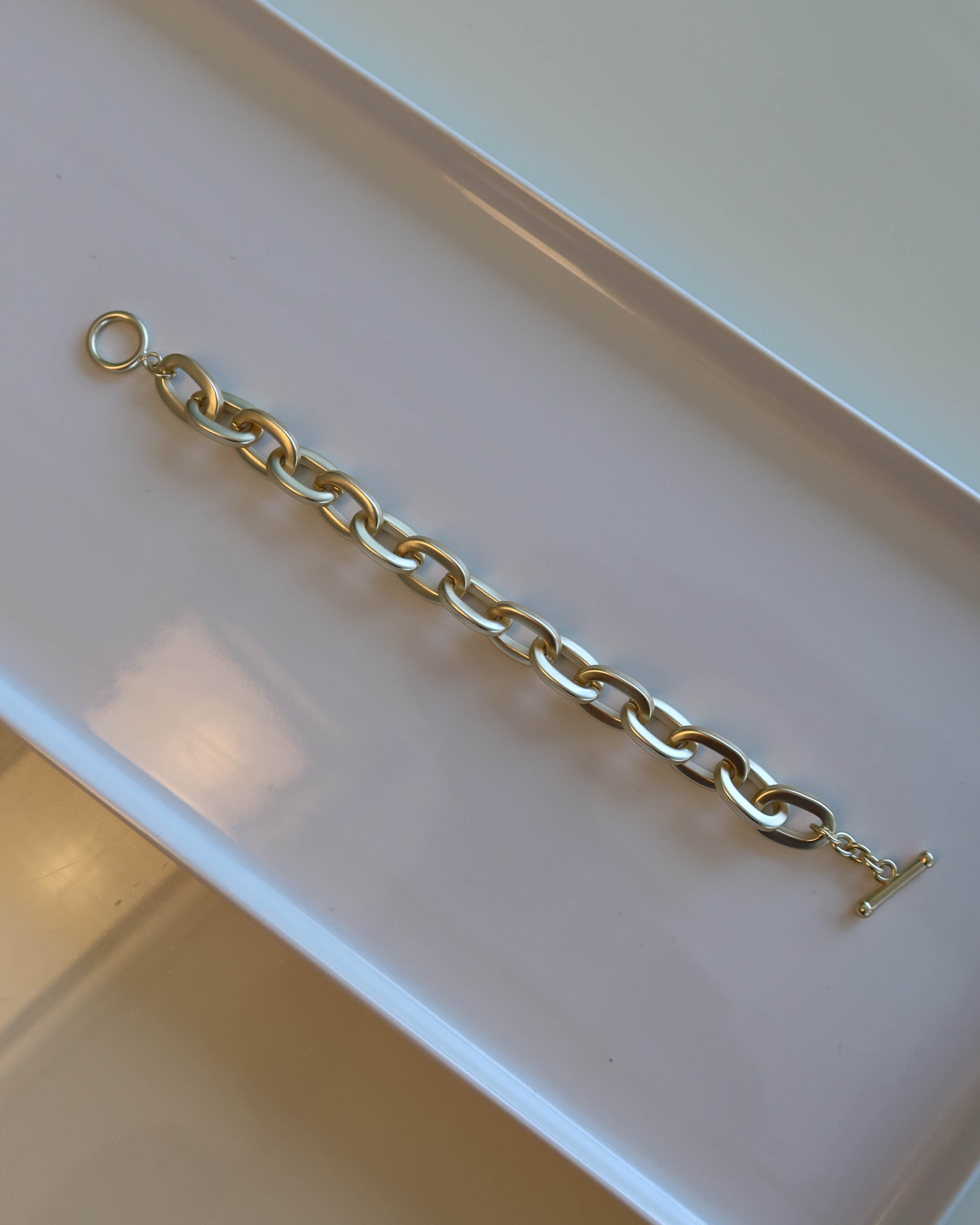 Matte Oval Link Bracelet