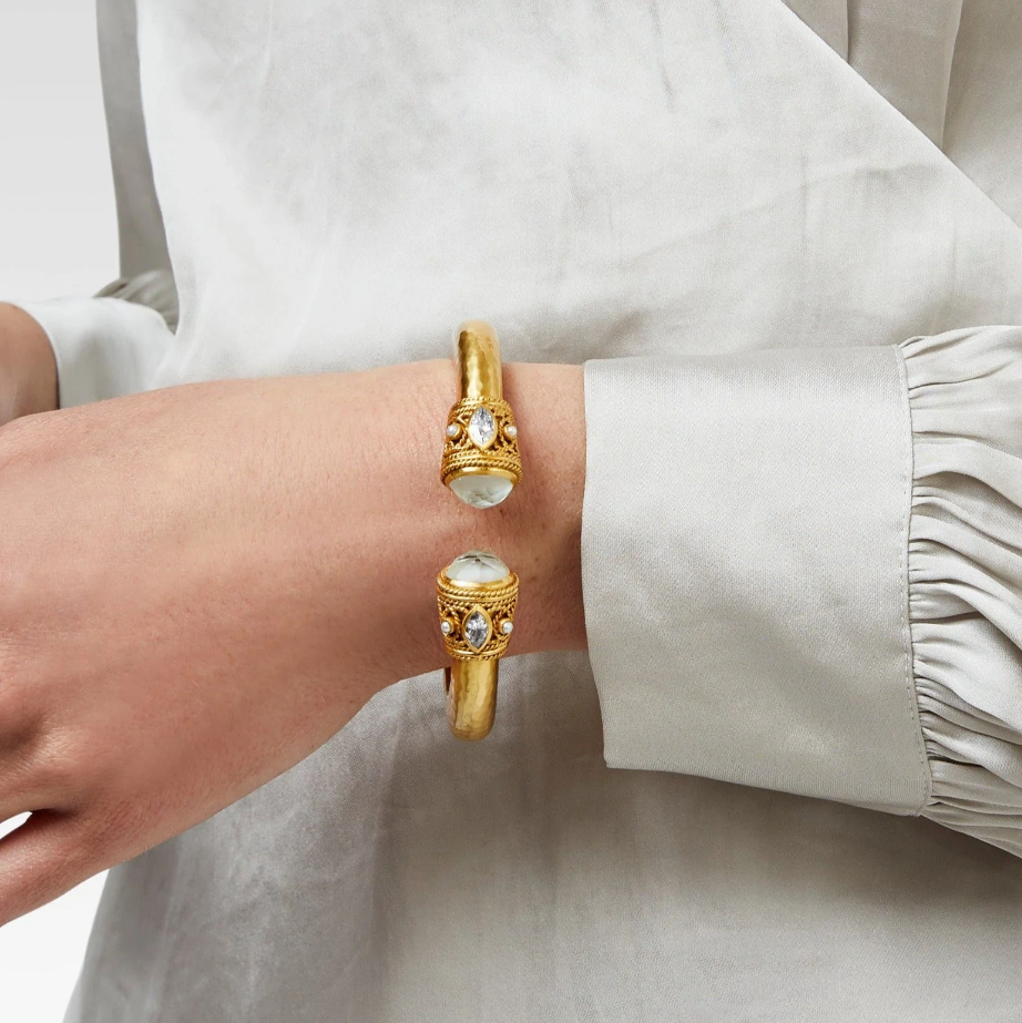 Monaco demi cuff.png